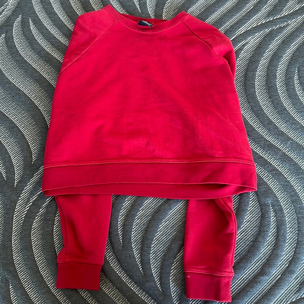 cropped pullover
